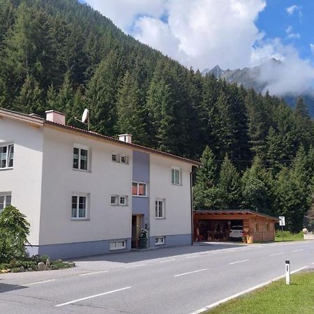 Beim Holzwurm Andy Leilighet Sankt Leonhard im Pitztal Eksteriør bilde
